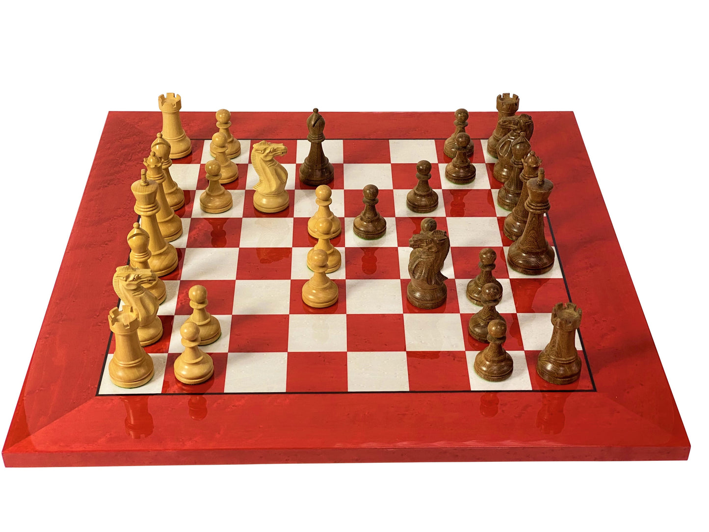 Staunton Acacia Winchester & Red Erable Chess Board and Box