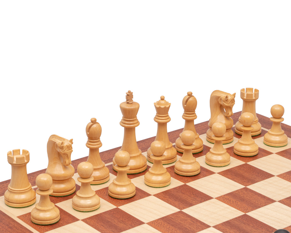 Leningrad Mahogany Ebonised Chess Set
