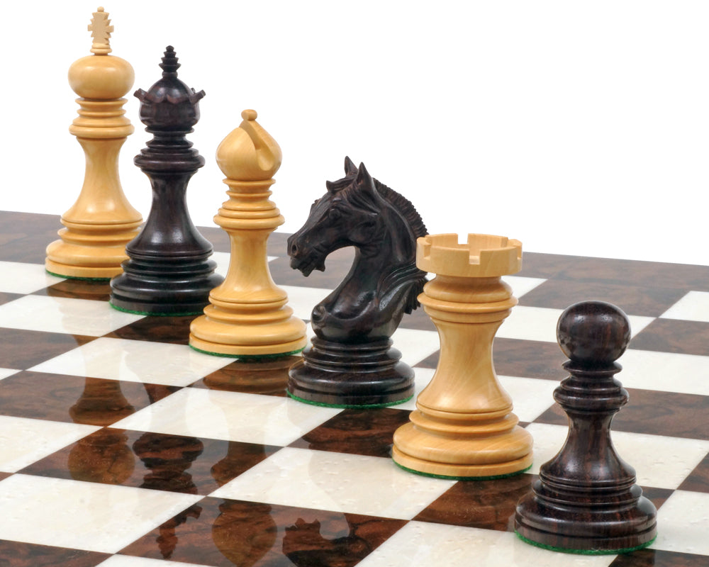 The Luxury Staunton Garvi Rosewood and Walnut Grand Chess Set